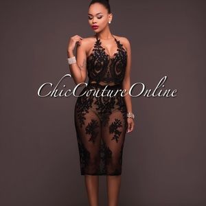 Lace 2 Piece Set (nude bottoms sewn inside)